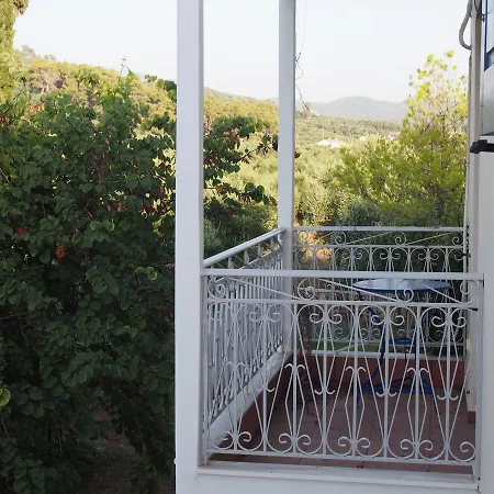 Beach Villa Tholon