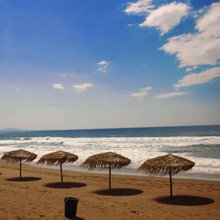 Beach Villa *